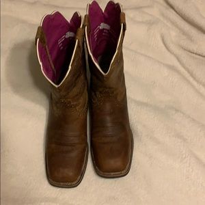 Justin boots size 11